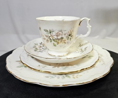 4pc Royal Albert ''Haworth Plate ,Teacup Saucer & Butter Plate SET Floral - A48