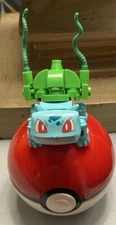 Mega Construx Pokemon Buildable Bulbasaur Figure & Poke Ball Stand