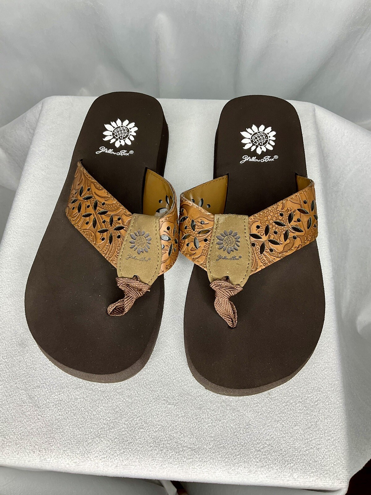 APL Sandali infradito marrone marrone scatola gialla taglia 6