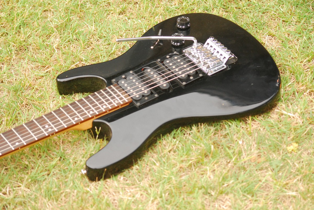 Washburn WG 230 Super Strat Floyd Rose Electric Guitar | eBay