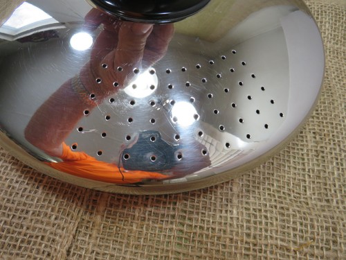 8 QT Farberware Stainless Pasta Stock Pot w Dual Strainer Locking Lid EUC Clean - Picture 10 of 16