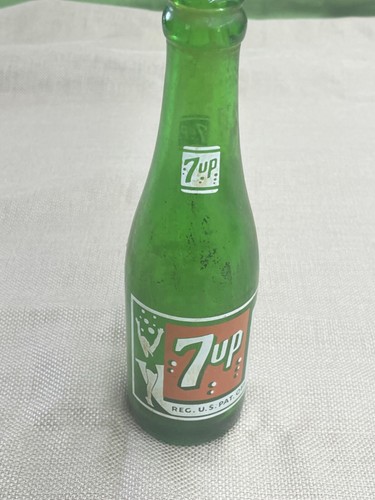 Vintage 7UP Glass Bottle Swimsuit Girl Bubbles 7 FL. OZS pair Columbus Ohio - Picture 13 of 24