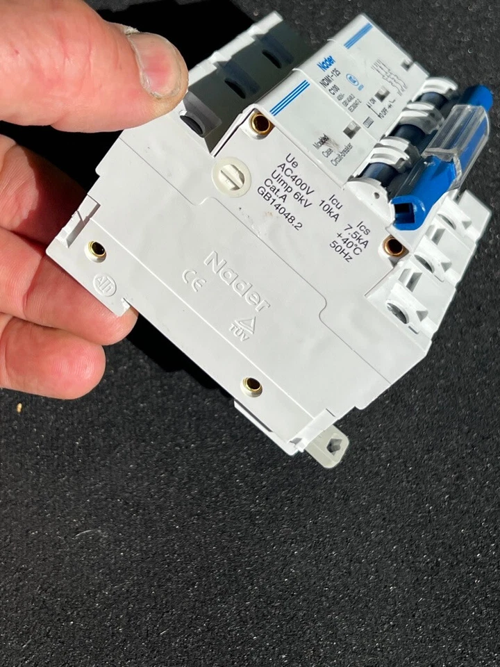 Nader NDM1-125 C100 AC400V литой корпус выключатель GB14048.2 *гарантия * бесплатная доставка - Изображение 2 из 4