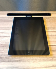 Apple iPad 2 16GB, Wi-Fi, 9.7 Inch Tablet - Black