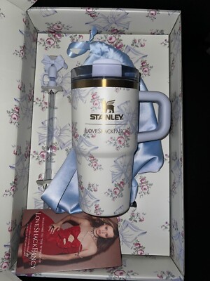 Stanley x LoveShackFancy Flowstate Quencher 20oz Tumbler Pastel Blue