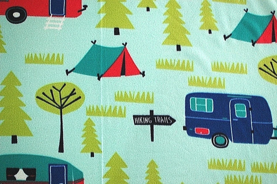 POR - REMOLQUES CAMPISTAS GRANDES TIENDAS DE CAMPAÑA Y ÁRBOLES SOBRE TELA POLAR 1 YARDA 60X36" Foto 2 de 4