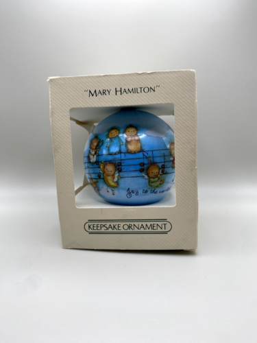 Vintage Hallmark Round Satin Ornament 1982 ~Mary Hamilton~ Angels - 第 1/6 張圖片