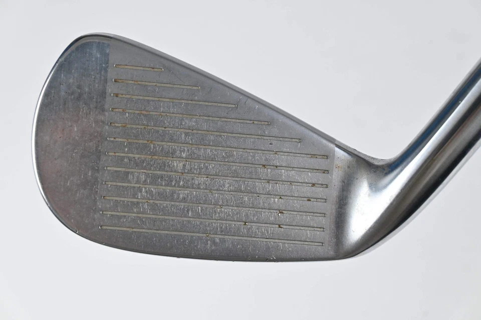 Mizuno MP Fli-Hi Utility #4 Iron / 24 Degree / Regular Flex Dynamic Gold Shaft - Image 2 of 4