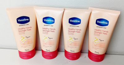 Vaseline Healthy Hands Stronger Nails Cream 75 ml Purse Size Lot of 4