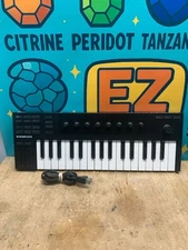 Native Instruments Komplete Kontrol M32 Keyboard Controller (E10046403)