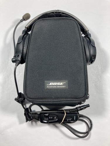 Bose A20 Aviation Headset w/LEMO 6 Pin Plug, and Soft Case