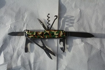 Couteau Victorinox Huntsman - Photo 1/4