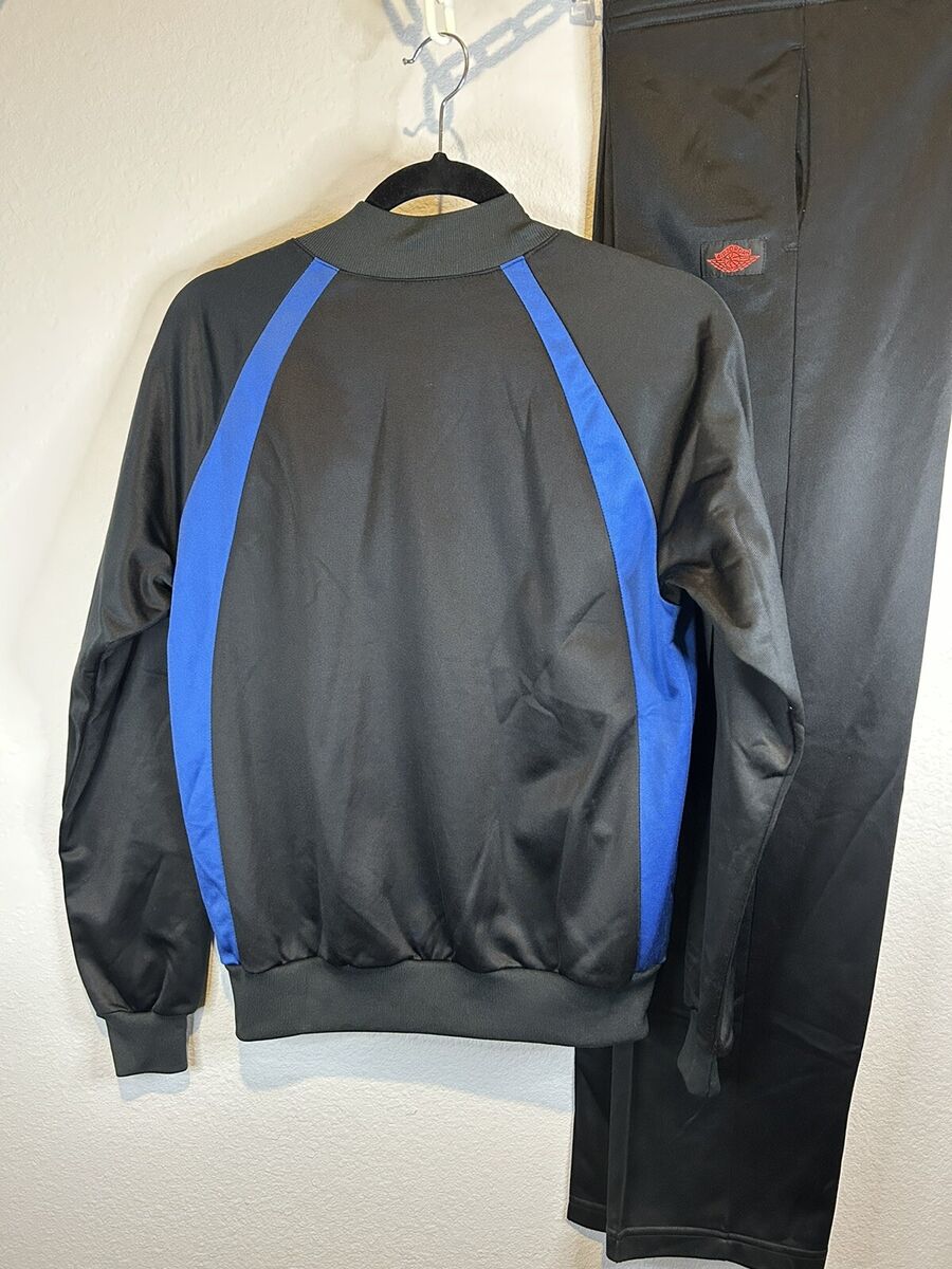 s-l1200.jpg s-l1200.jpg