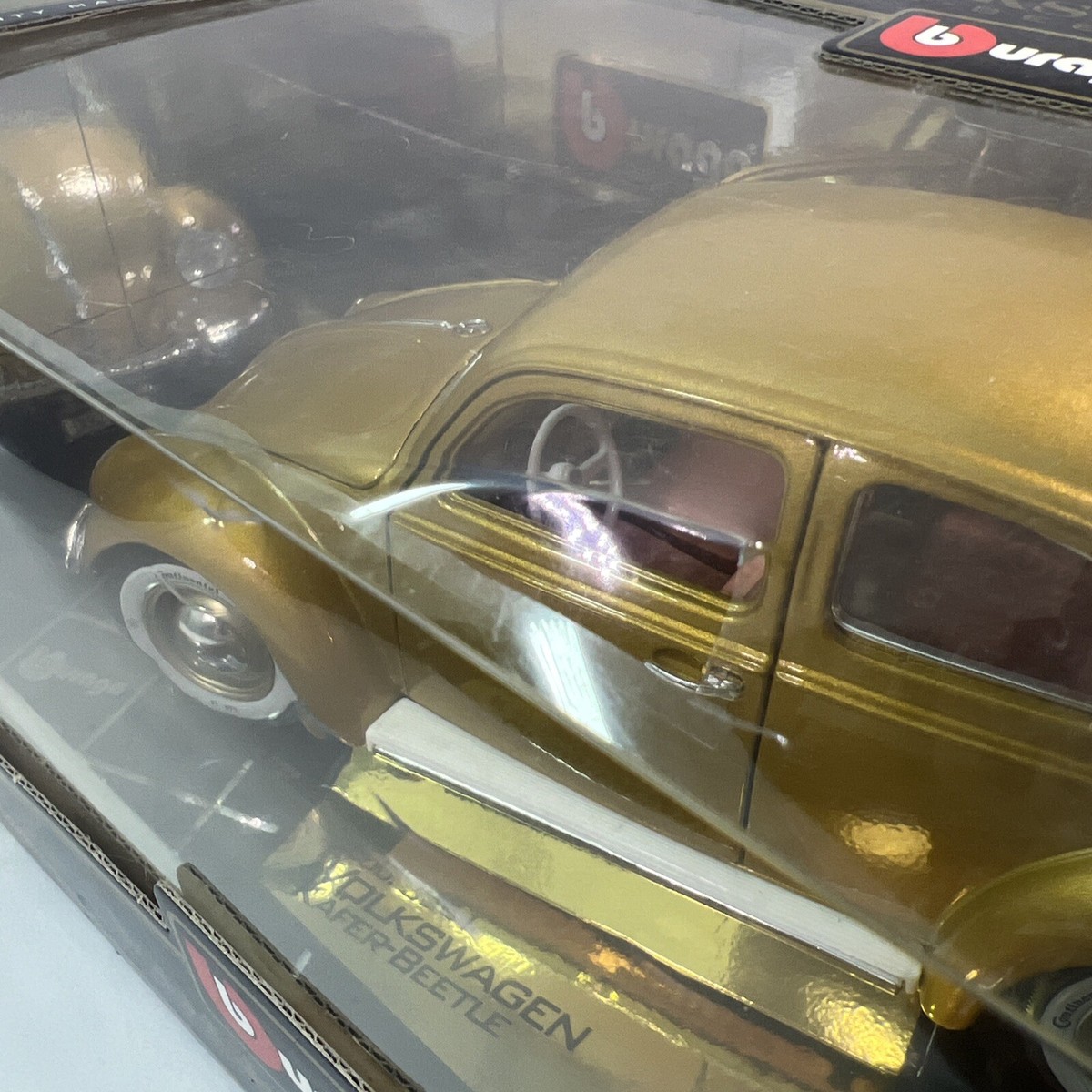 Bburago 1955 VOLKSWAGEN Kafer Beetle Gold Diecast Car 1 18
