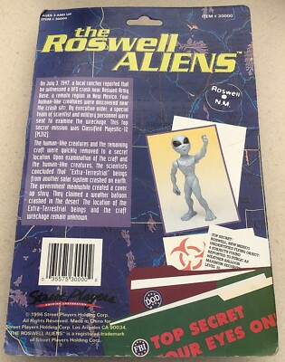 THE ROSWELL ALIENS TOY 1996 Extra Terrestrial COLLECTIBLE FIGURINE