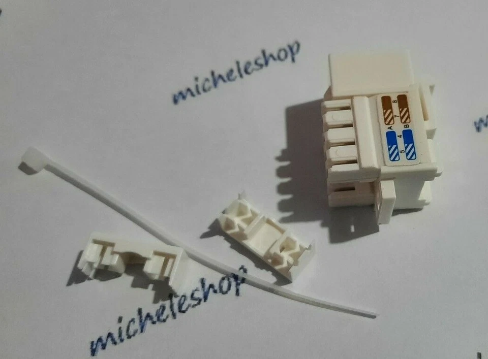 presa di rete dati rj45 cat6 bticino matix bianco + supporto 4P viti e placca - Immagine 3 di 4