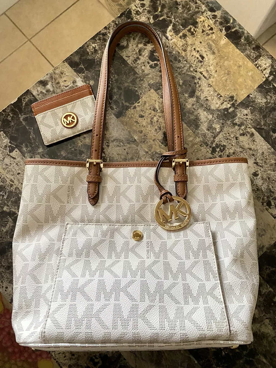 Michael Kors Vanilla Jet Set Md Snap Pocket Tote