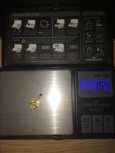 Certified 9ct Yellow Gold 1.4ct Green & Yellow Sapphire Cluster Pendant - Picture 9 of 12