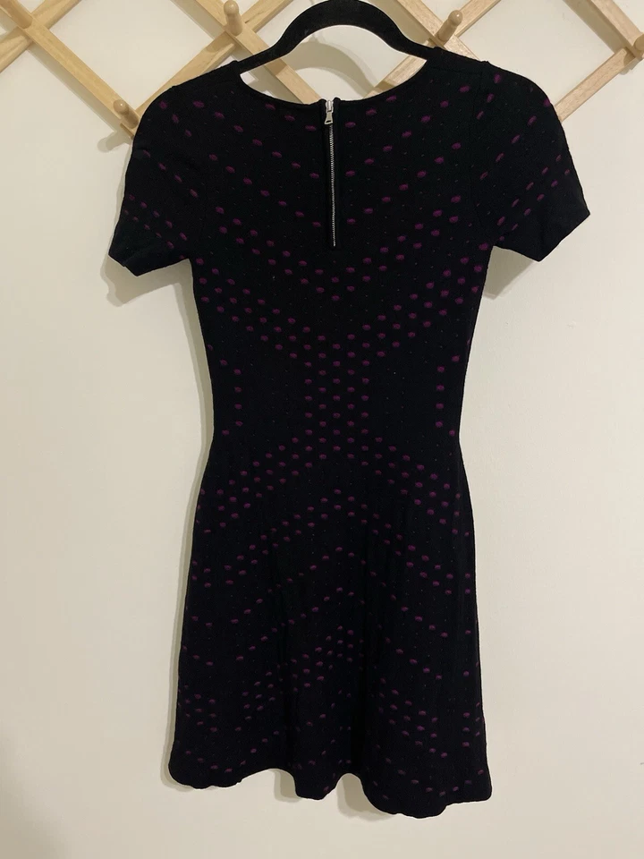 Vestido MILLY Niñas 14/16 Negro/Púrpura Pointelle Jacquard Ajuste y Acampanado Foto 3 de 4