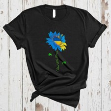 I Stand With Ukraine Cool Ukraine Flag Sunflower Butterfly Ukrainian T-Shirt