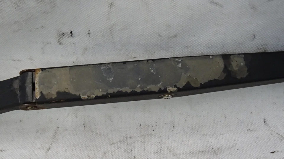 Braccio tergicristallo anteriore destro Hyundai Tucson JM anno 2005 - Immagine 3 di 4