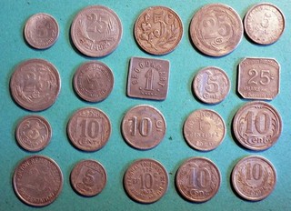 LOT DE 20 MONNAIES DE NECESSITE DIFFERENTES DES ANNEES 1920