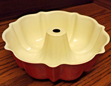 Nordic Ware Aluminum Bundt Cake Pan Red-Cream Small 8.5x3 Made In USA Vtg 1010