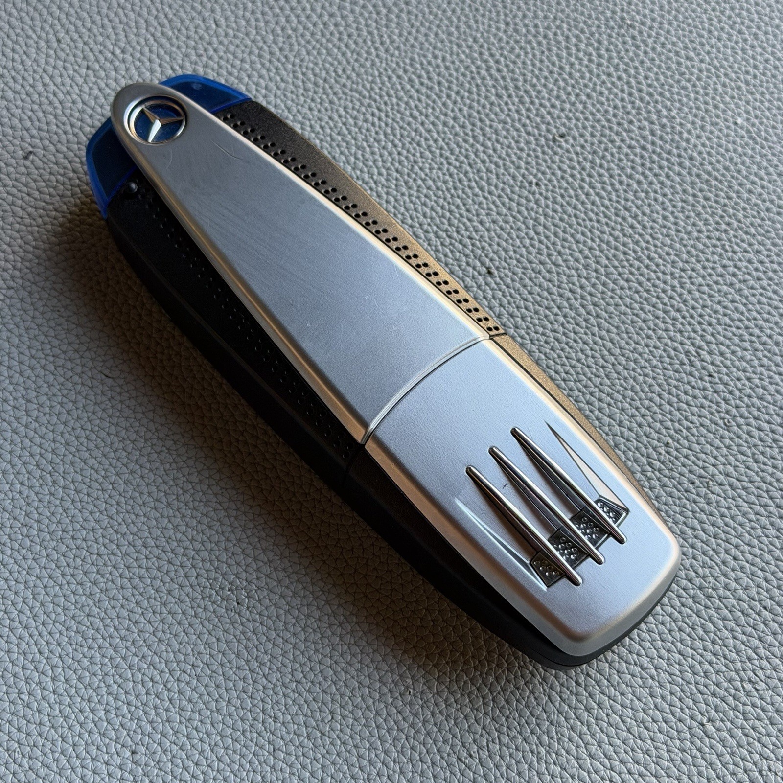 Mercedes R350 SL550 S550 E GL Bluetooth Module Adapter Interface Hands Free OEM