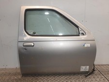 Porte avant et accessoires Nissan PICK-UP