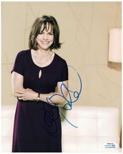 Sally Field Signed Autographed 8x10 Photo ACOA