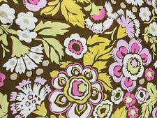 AMY BUTLER DAISY CHAIN ABSTRACT FLORAL 100 COTTON QUILT FABRIC ROWAN 1 YD