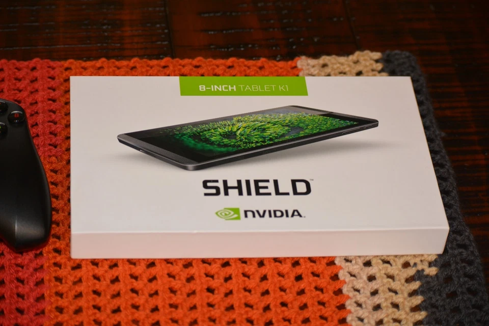 Tablet NVIDIA Shield 8" 16GB, Wi-Fi - Negra. ¡Sellado de fábrica con controlador de juego!! Foto 2 de 4
