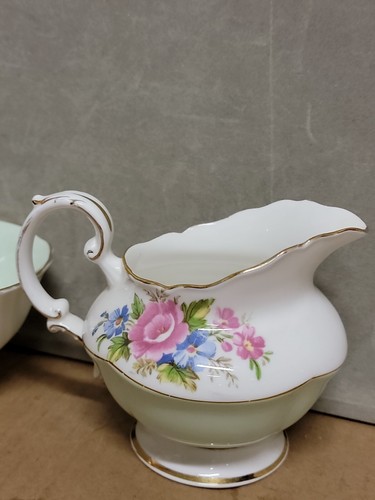 Paragon Victoriana Footed Creamer & Open Sugar Bowl Set Used light green white - Picture 5 of 10