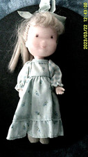 Vintage 1976 Knickerbocker KTC Holly Hobbie Friend Carrie Blue Dress 6 Doll