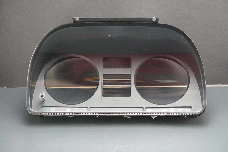 Cuadro de instrumentos BMW E28 lente y carcasa VDO 525i 535i 524td 533 Foto 2 de 4