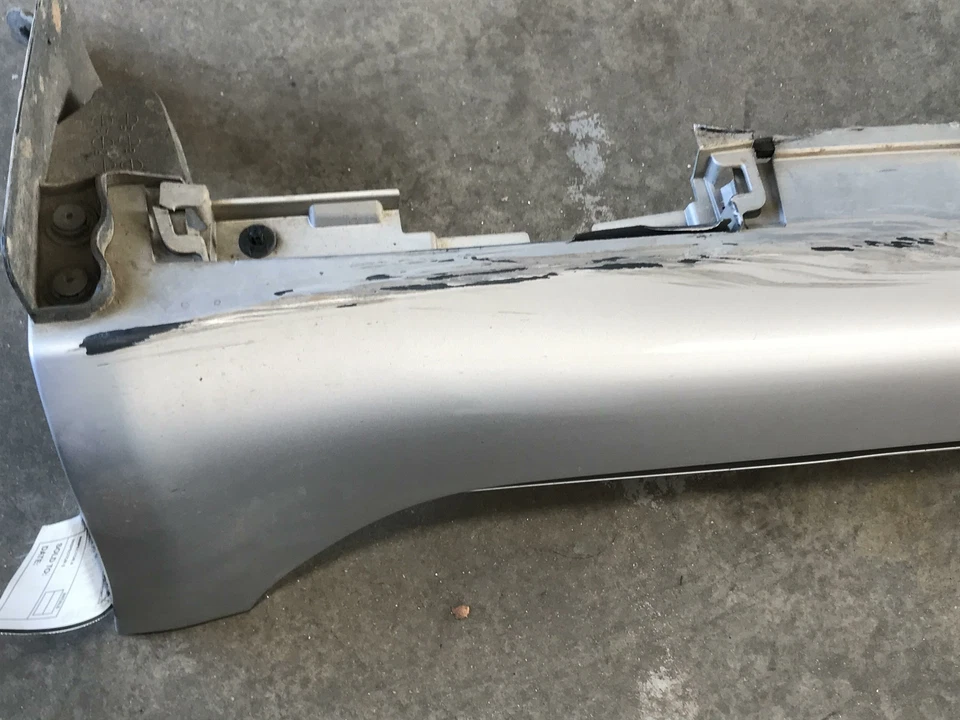 08 09 LEXUS LS600H LS600HL DRIVER IZQUIERDO LH PANEL BASCULANTE FALDÓN LATERAL MOLDEADO OEM Foto 3 de 4