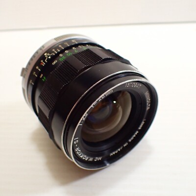 Vintage Minolta Rokkor 28mm F2.5 Lens