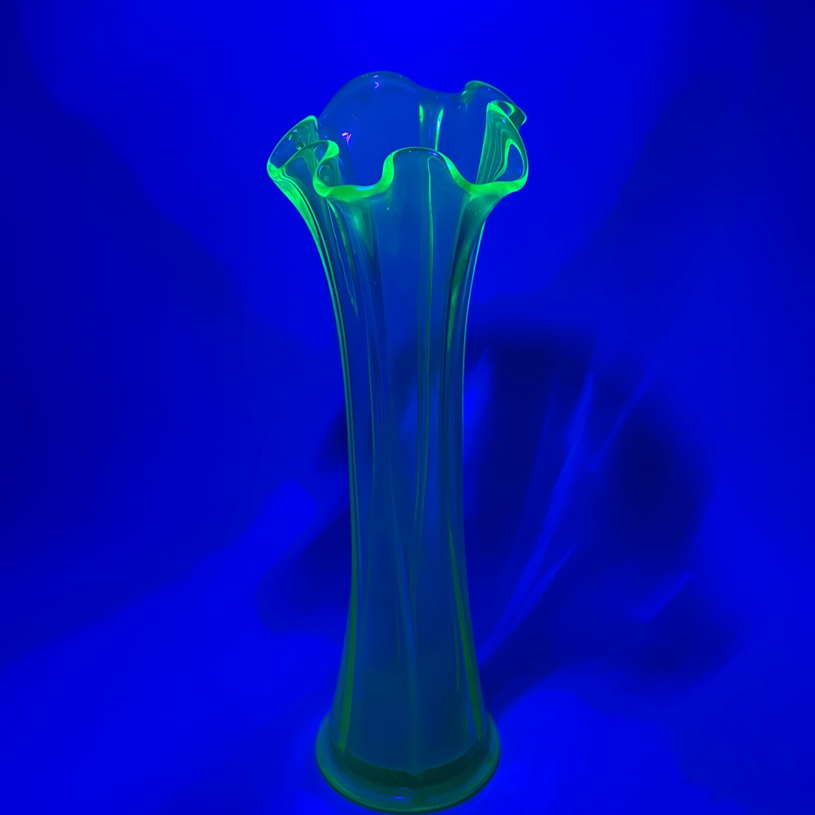 Antique Green Uranium Swung Glass Stretch Ruffle Top Vase Twisted