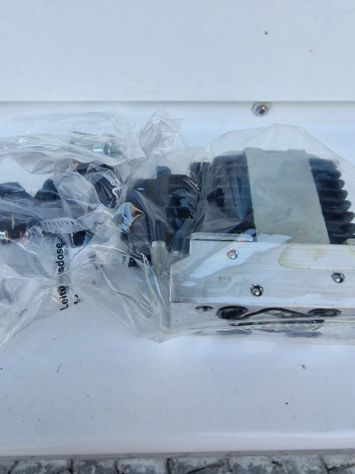 Danfoss Vorsteuergerät Magnetventil 157B4033 Ersetzt Durch 11166824 Pveh 32 (S7) - Bild 2 von 4