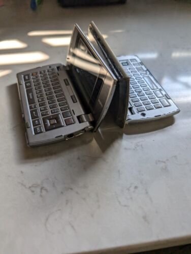 Boost Mobile Sanyo Incognito SCP6760 3G Keyboard Prepaid Flip Silver Cell JF10