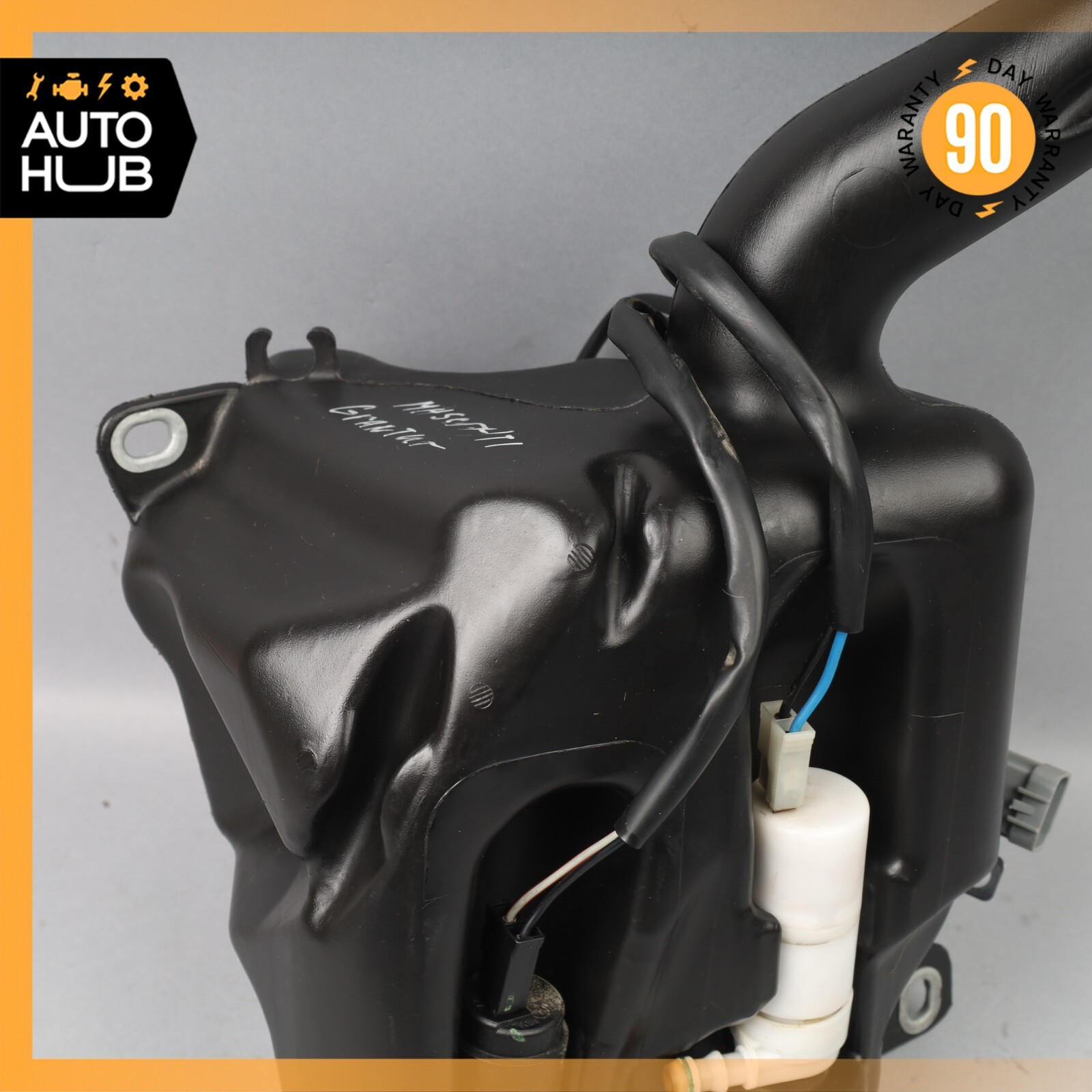 08-19 Maserati GranTurismo S M145 Headlight Windshield Washer Bottle Tank 16k