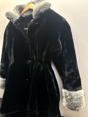 Vintage Jacket KC Collections Olefin Thick Fur Small Made in USA Black, Buttons
