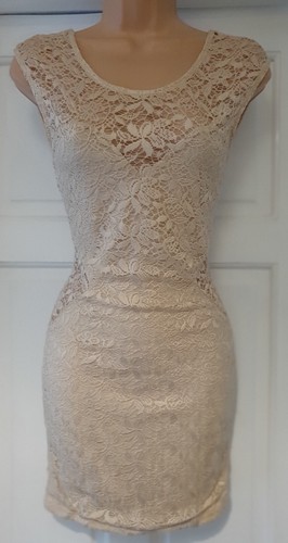 BNWOT Size 8 River Island Nude Lace Sleeveless Shift Dress !