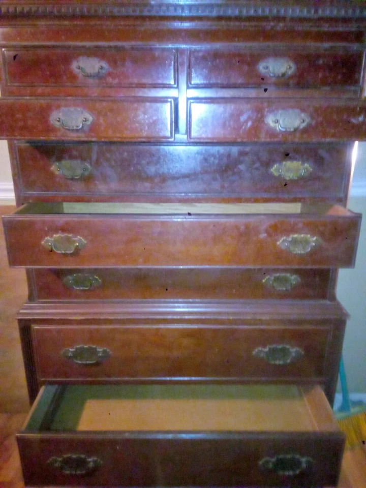 Cómoda de madera de cerezo con 10 cajones Foto 2 de 2