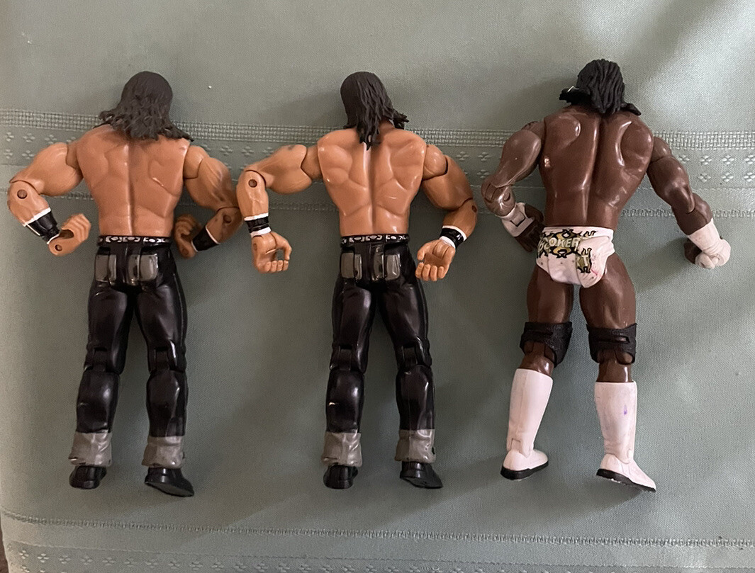 2003 WWE LOT OF 3 WRESTLERS Action Figures WHO? FREE SHIP