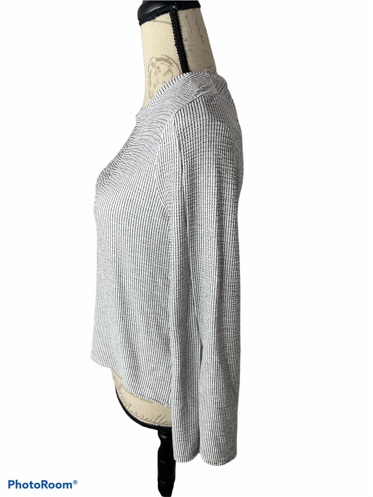 ZARA Basic Gray Wide Neck Long Sleeve Split Hem S… - image 3