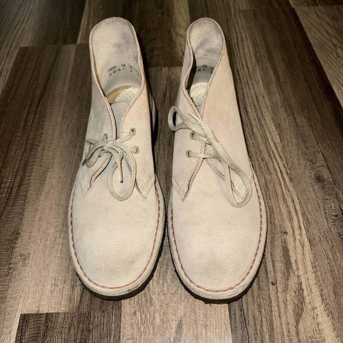 Clarks Desert Boot Chucka Shoe Size 9M Narrow Fit Missing Inserts