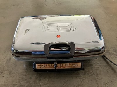 Vintage GE General Electric Automatic Grill Waffle Baker Chrome 14G42 USA Works