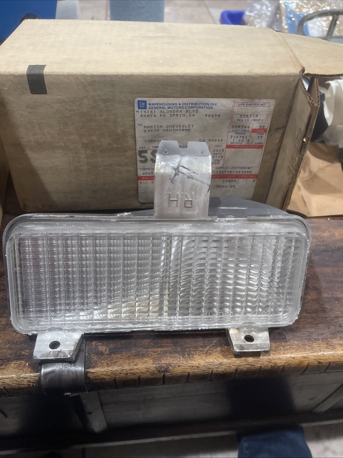 GM Turn Signal #915452 Right side. 81-82 Chevy Blazer.