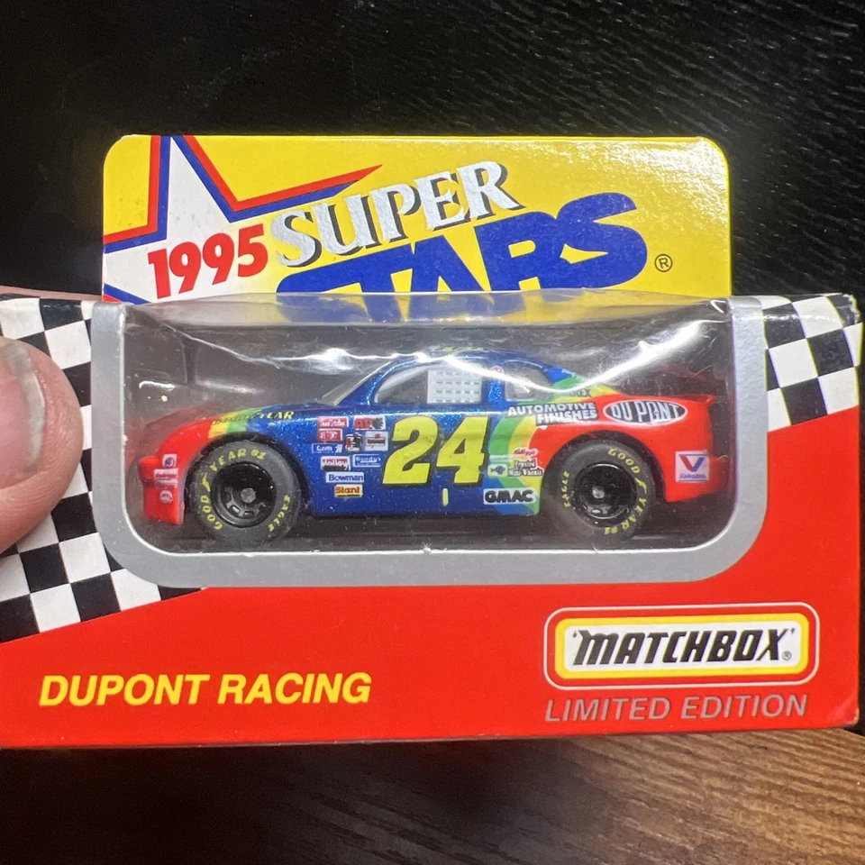 Lote Matchbox Superstars 1:64 NASCAR #24 DuPont 1995 y #7 Alan Kulwicki 1994 como nuevo Foto 2 de 4